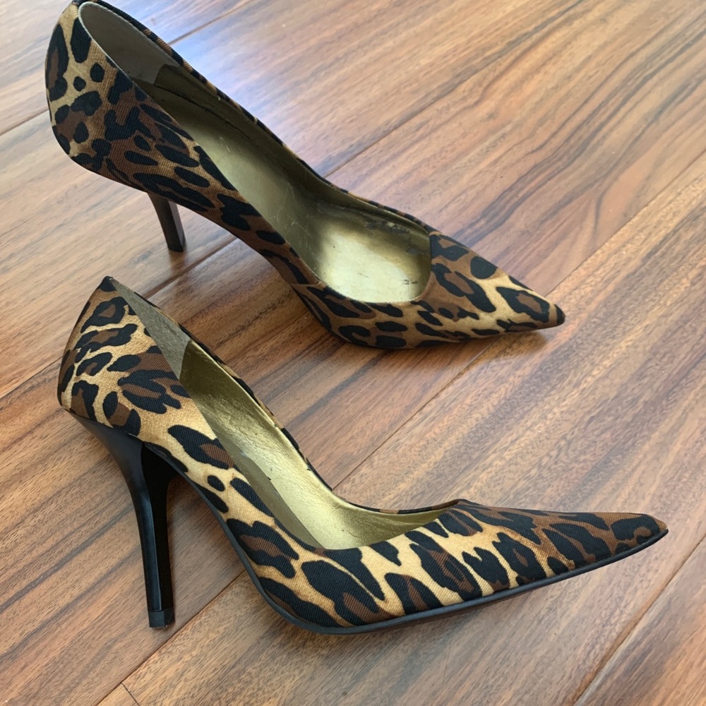 Leopard heel - Picture 2 of 2